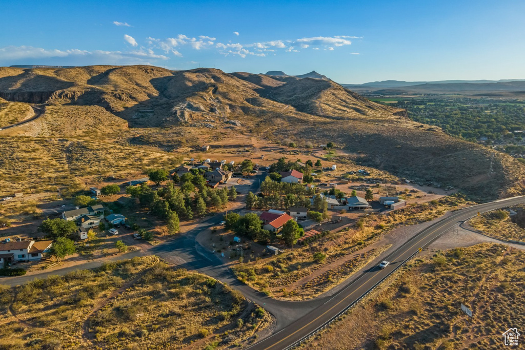 Bird's eye view featuring a mountain view