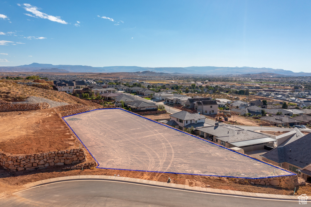 Bird's eye view featuring a mountain view