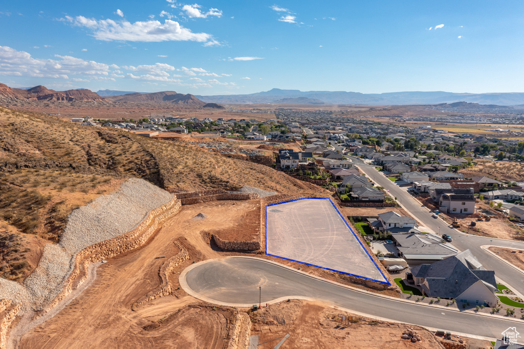 Bird's eye view featuring a mountain view