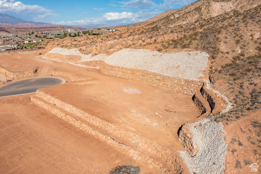 View of mountain feature