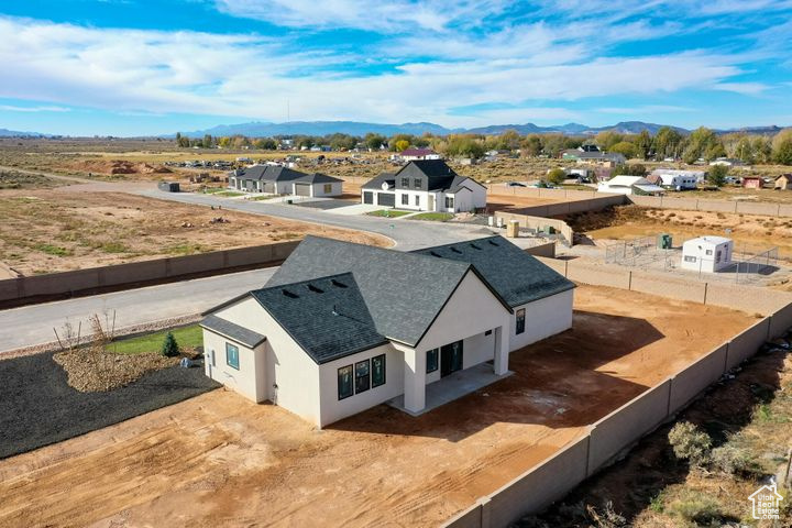 Bird's eye view featuring a mountain view