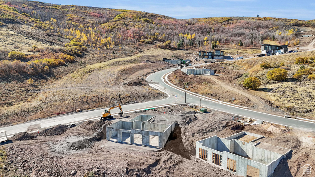 Bird's eye view featuring a mountain view