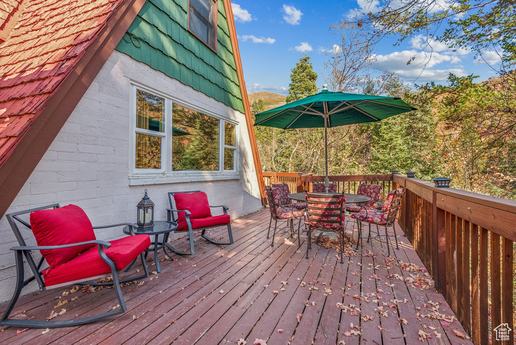 View of wooden deck