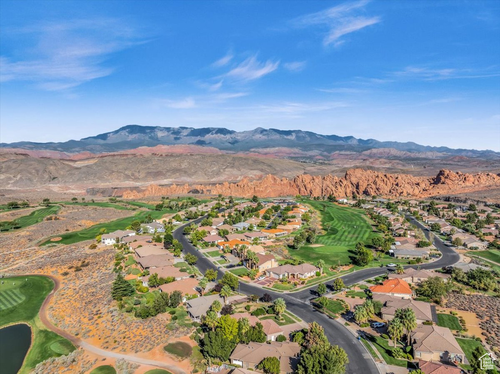 723 N 2600 W Hurricane UT 84737 635,000