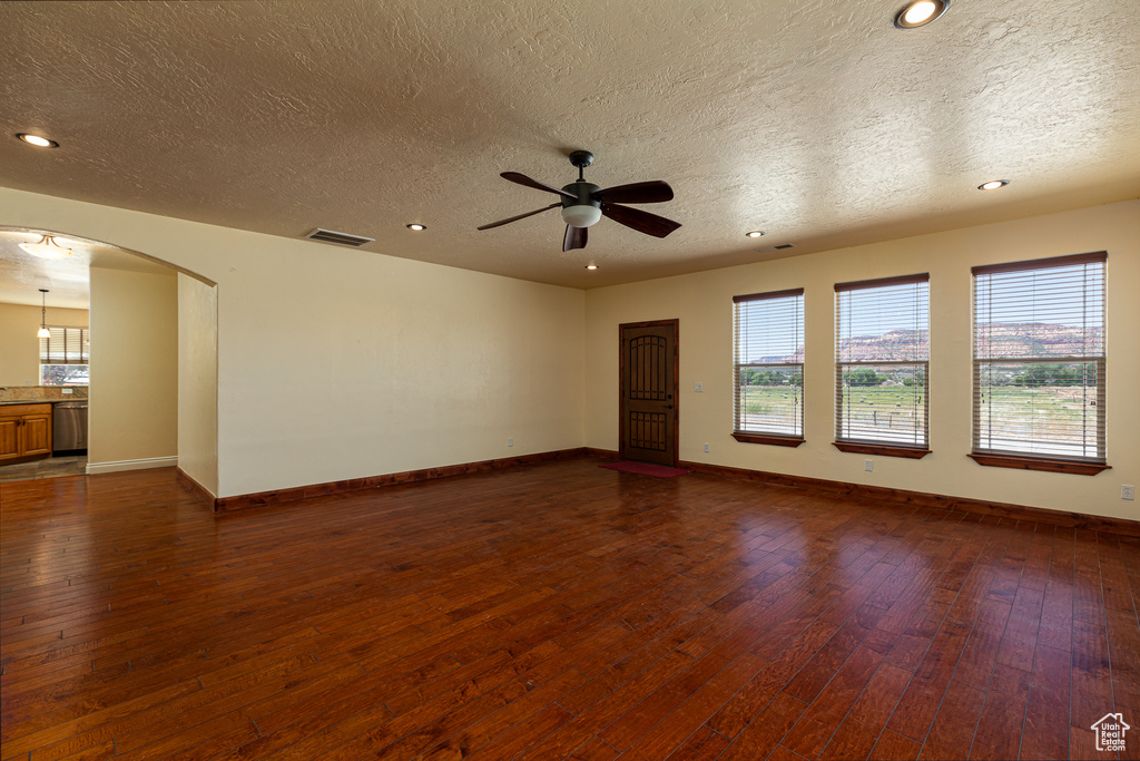 931 S HILLSIDE DR Kanab, UT 84741