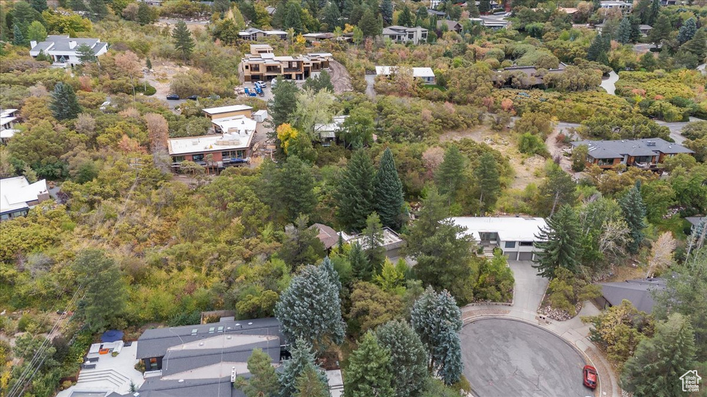 Birds eye view of property