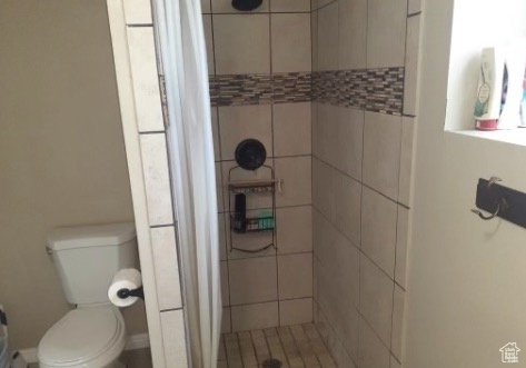 Bathroom with toilet