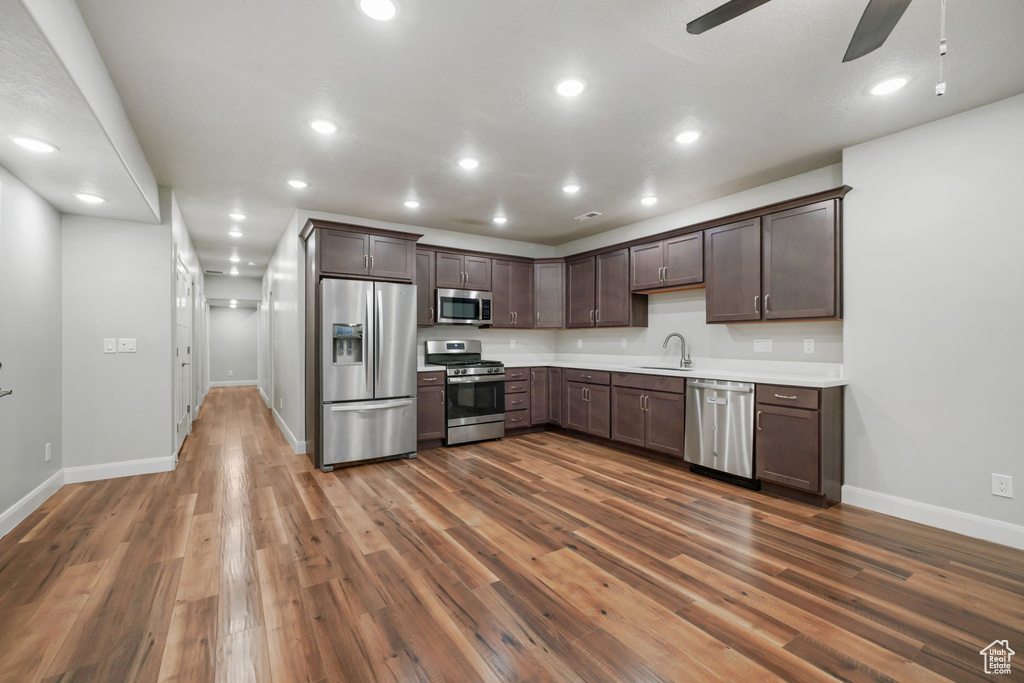 1441 E SNOWFLAKE AVE Eagle Mountain, UT 84005