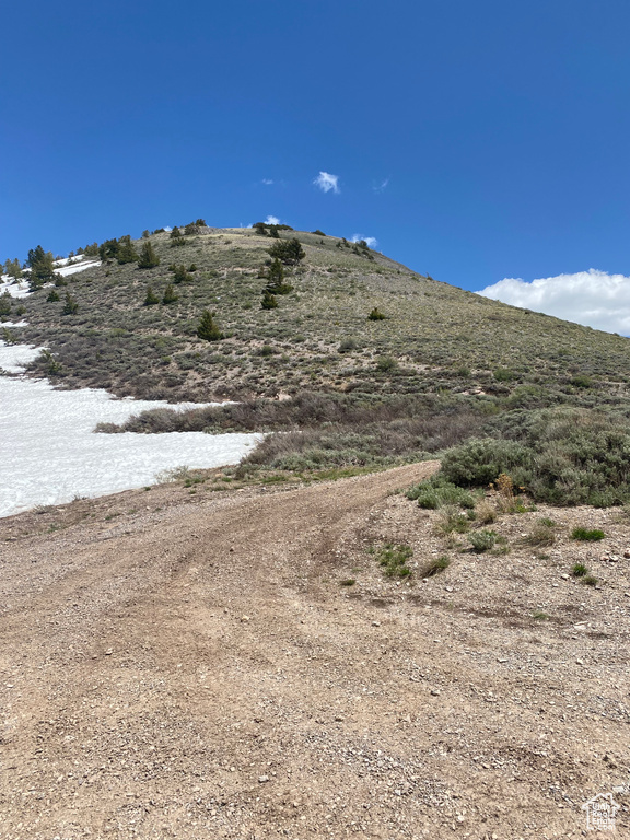 View of mountain feature