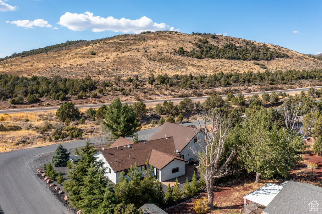 View of mountain feature