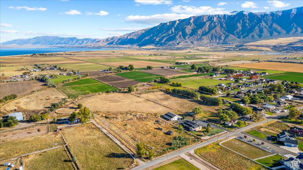 Bird's eye view featuring a water and mountain view