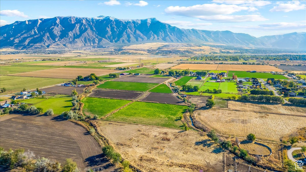 Drone / aerial view with a rural view and a mountain view