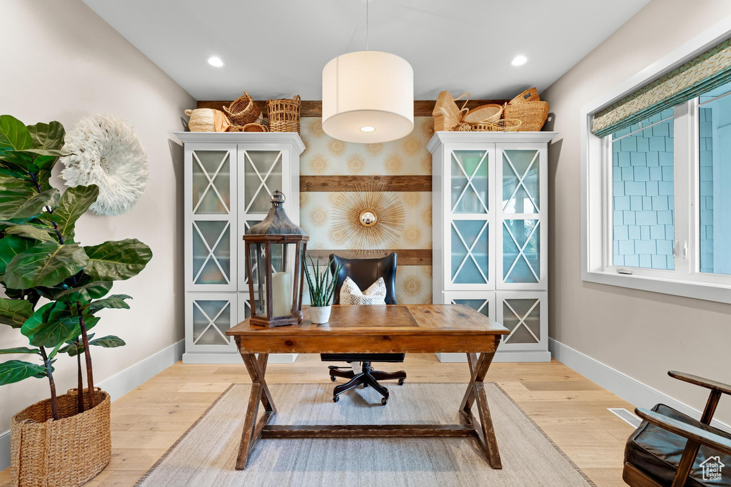 Office featuring light hardwood / wood-style flooring