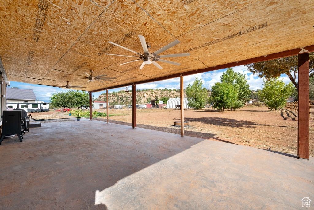 View of patio / terrace with ceiling fan