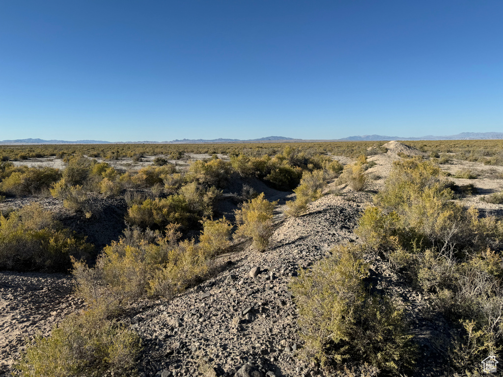 View of mountain feature