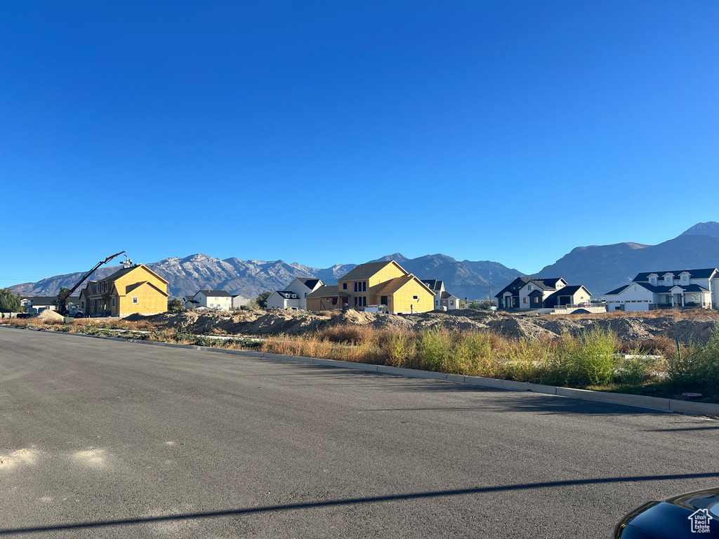 View of mountain feature