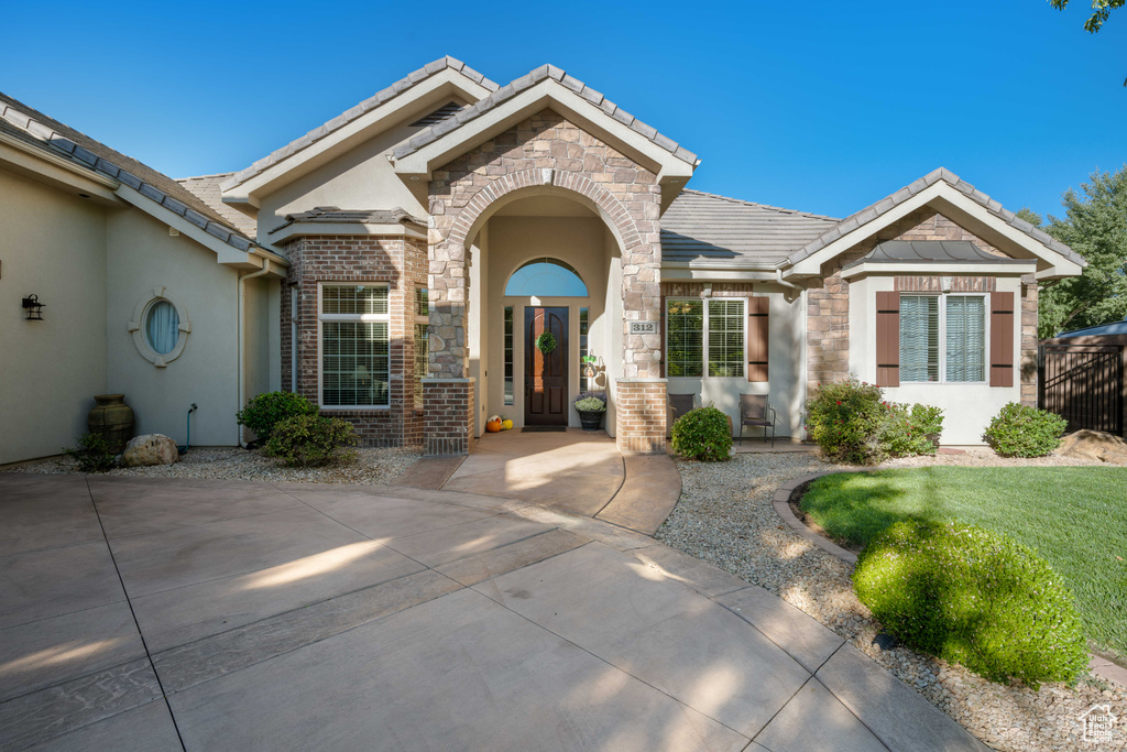 View of front of home with a front yard