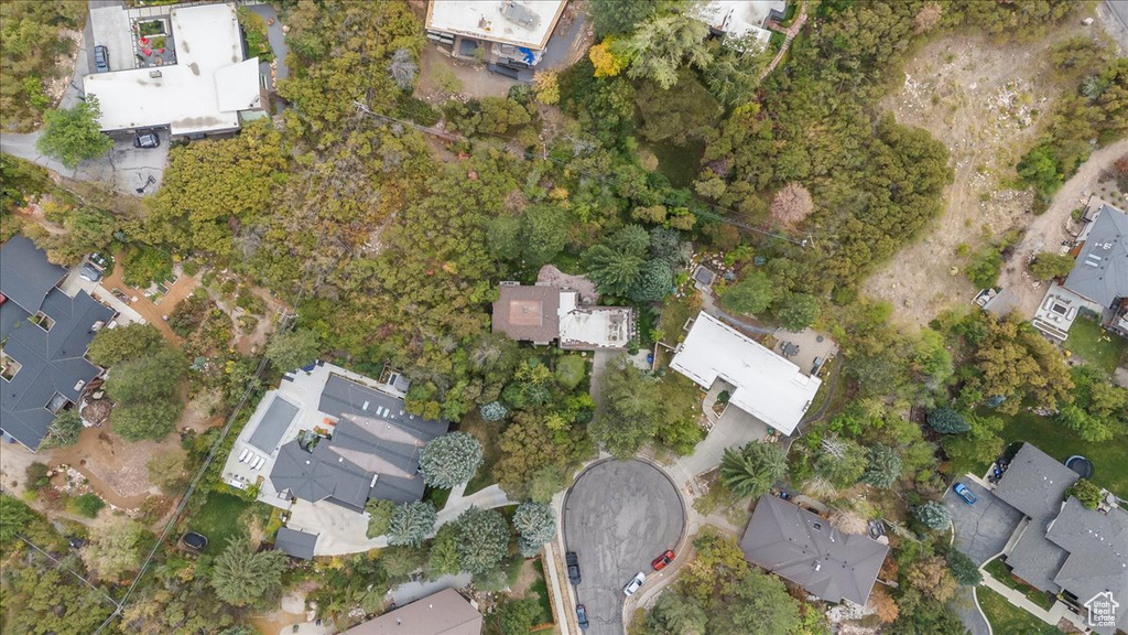 Birds eye view of property