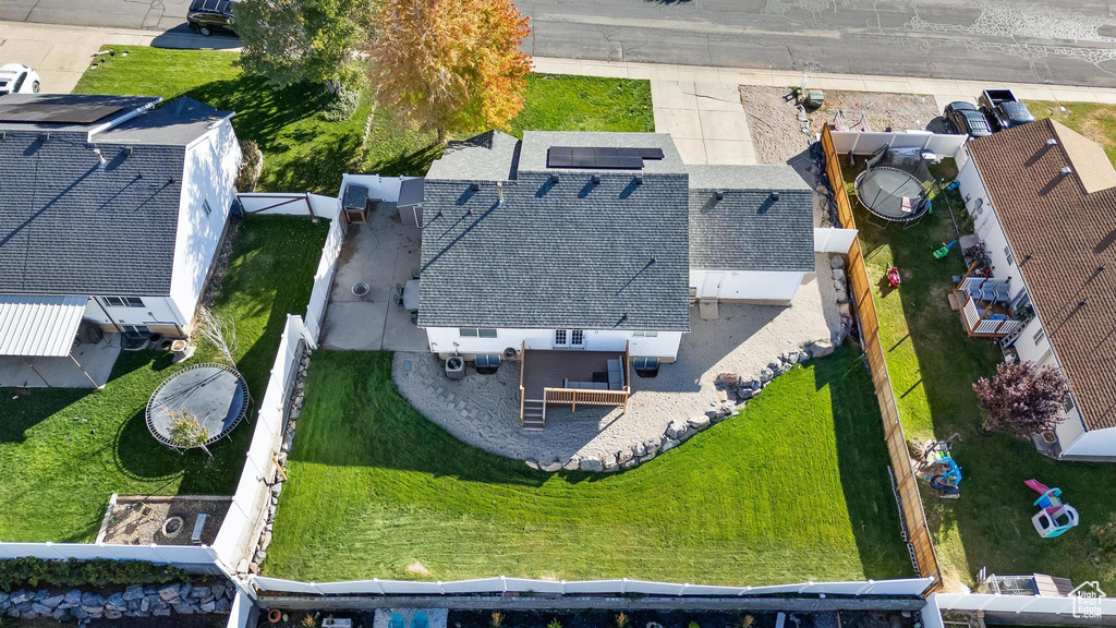 Birds eye view of property