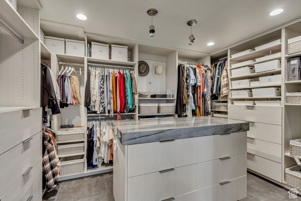 View of walk in closet