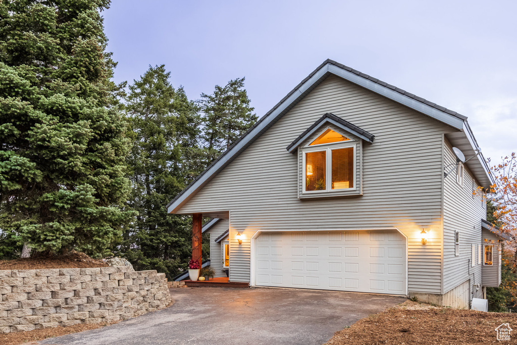 View of front of house featuring a garage