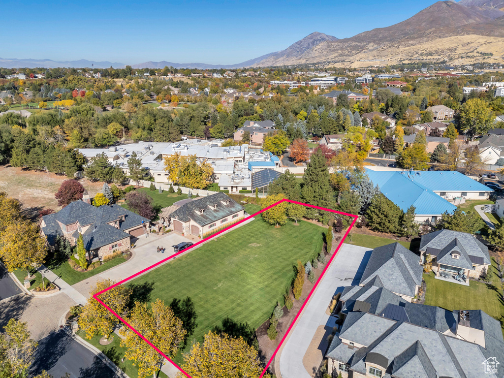 Bird's eye view featuring a residential view and a mountain view