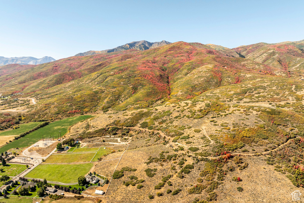 View of mountain feature