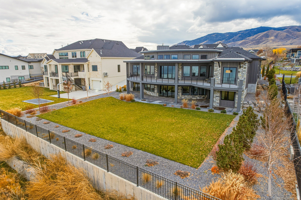 1602 S WILTSHIRE LN Saratoga Springs, UT 84045