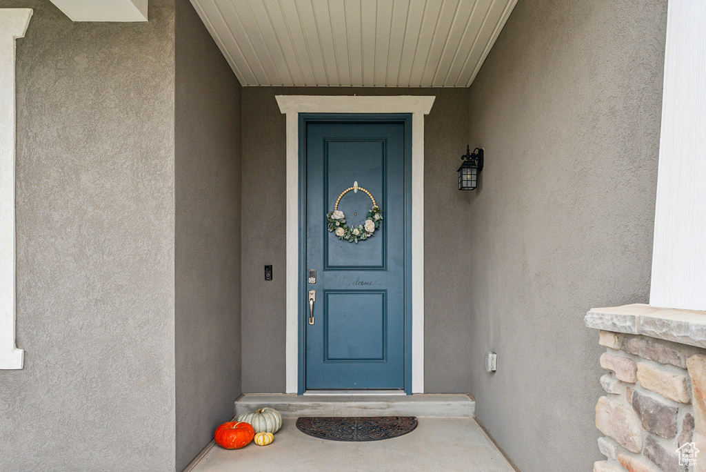 View of property entrance