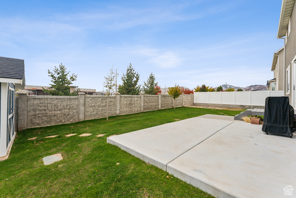 View of yard featuring a patio