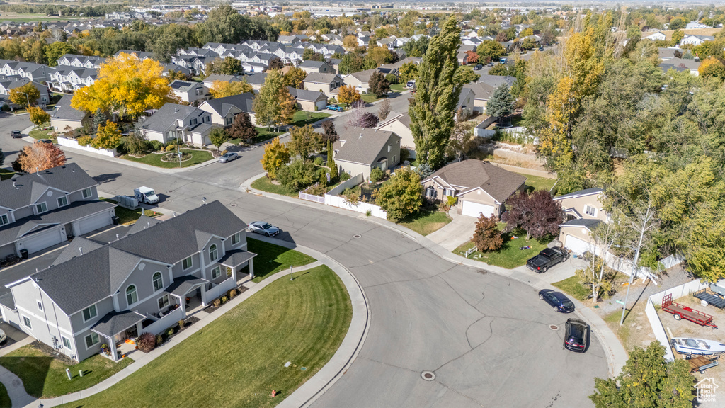 Birds eye view of property