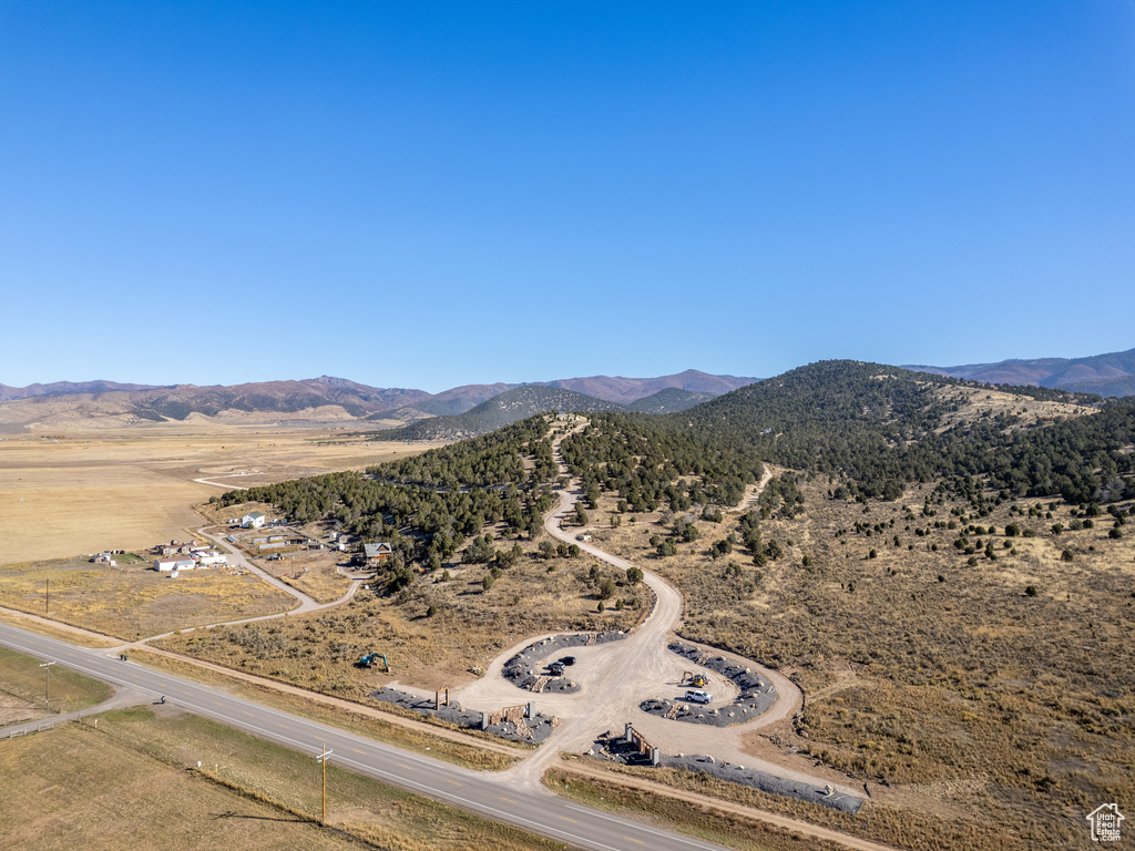 Drone / aerial view featuring a mountain view