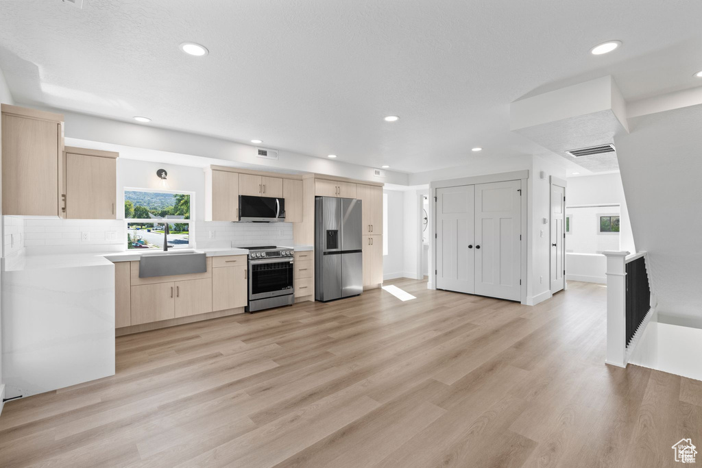 Photo 13 for MLS #2032524 at 49 E 200 North #4