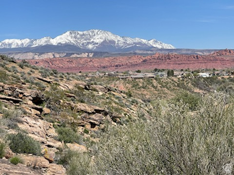 View of mountain feature