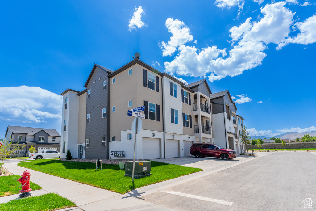 4719 W NEILL LN #NN304 Riverton, UT 84096