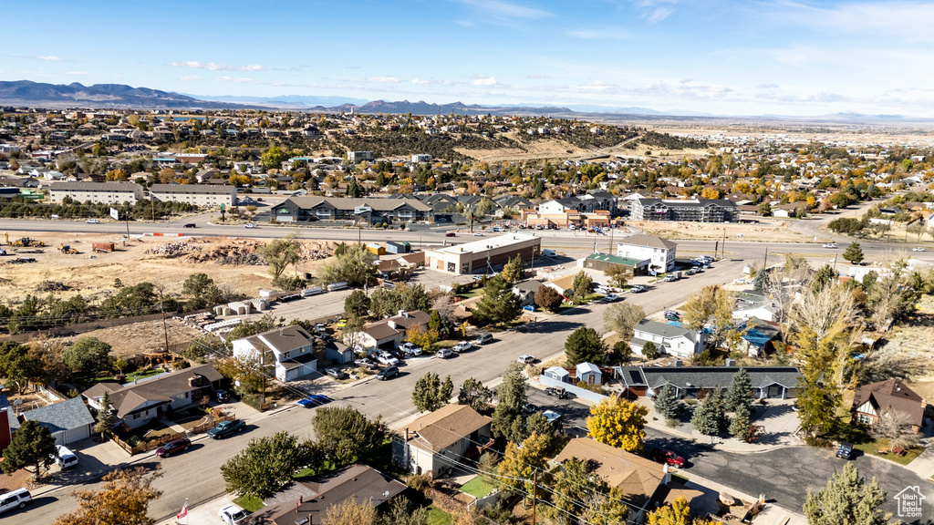 Bird's eye view featuring a mountain view