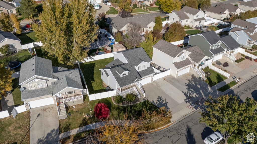 Birds eye view of property