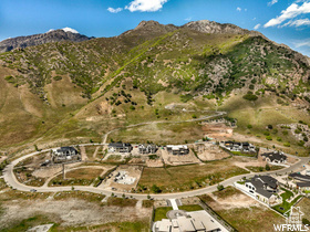View of mountain feature