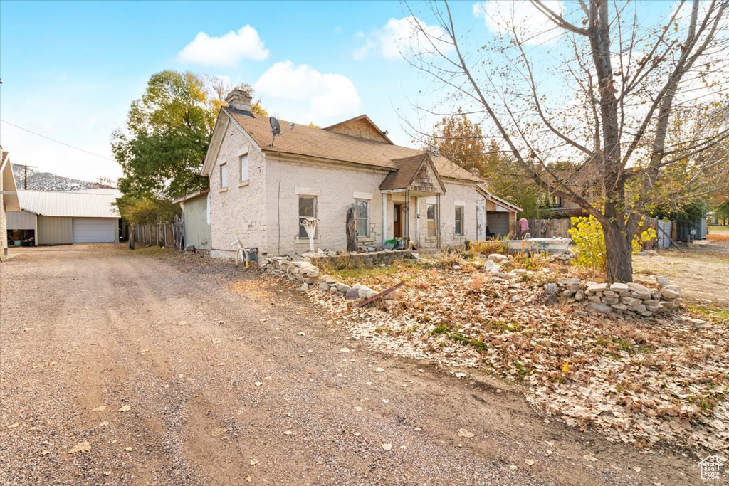 View of home\'s exterior