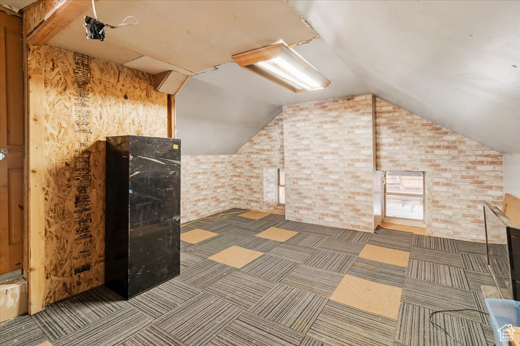 Bonus room with vaulted ceiling