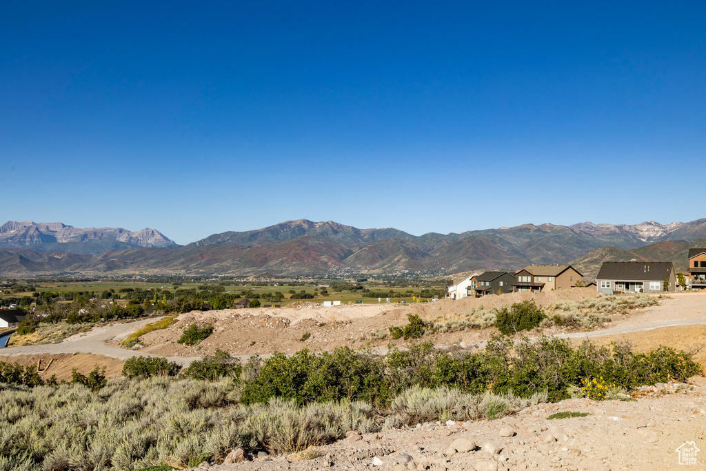 View of mountain feature