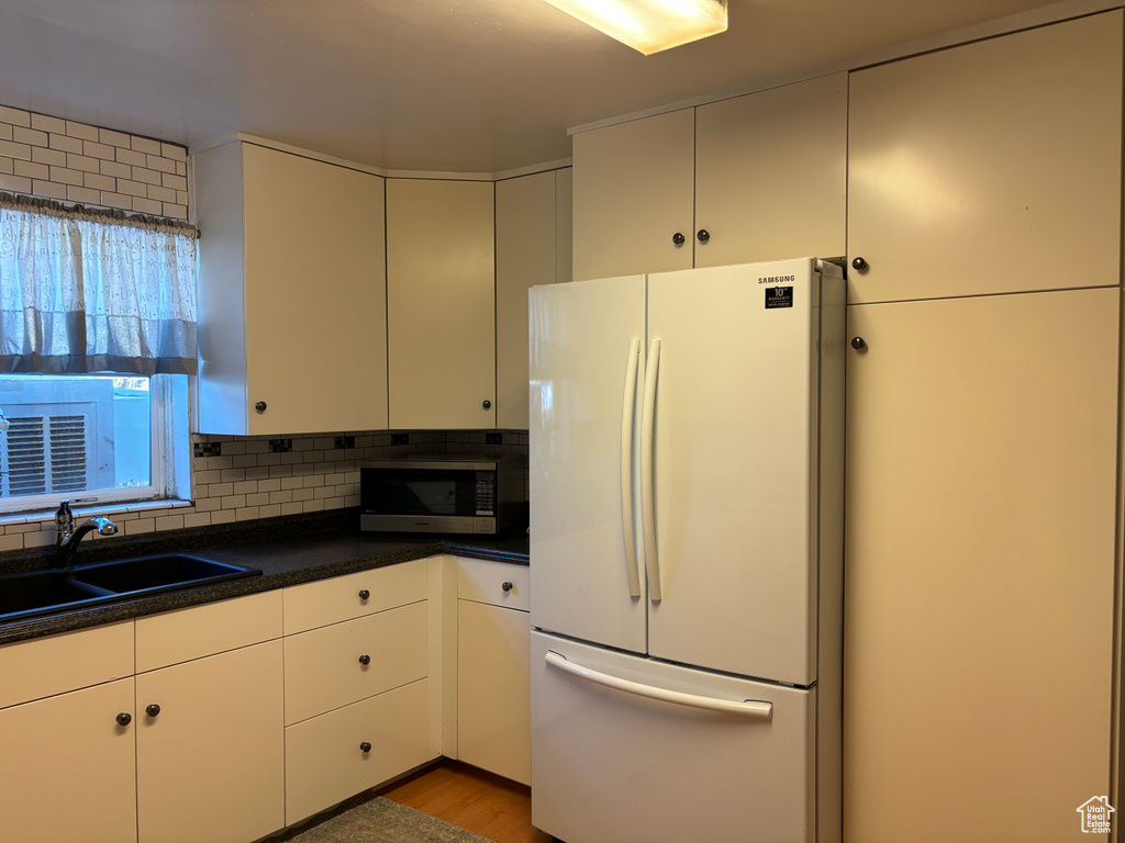 256 W MAIN ST Grantsville, UT 84029