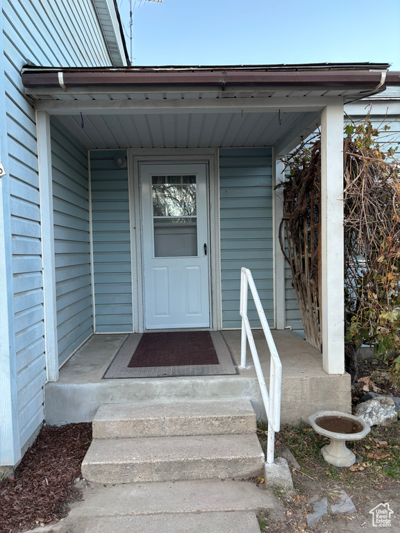 256 W MAIN ST Grantsville, UT 84029