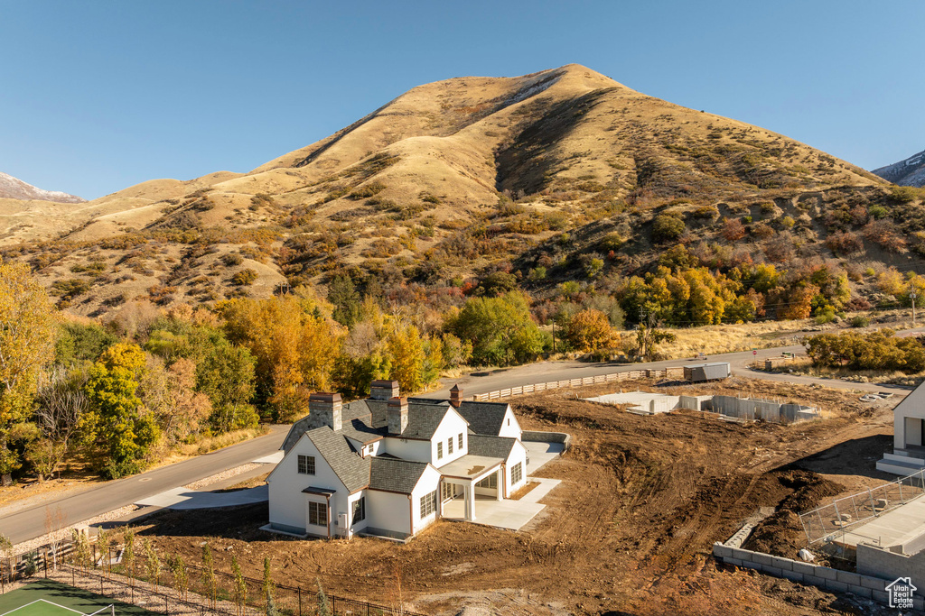 View of mountain feature