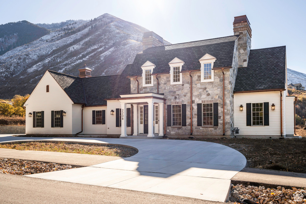 View of front facade featuring a mountain view