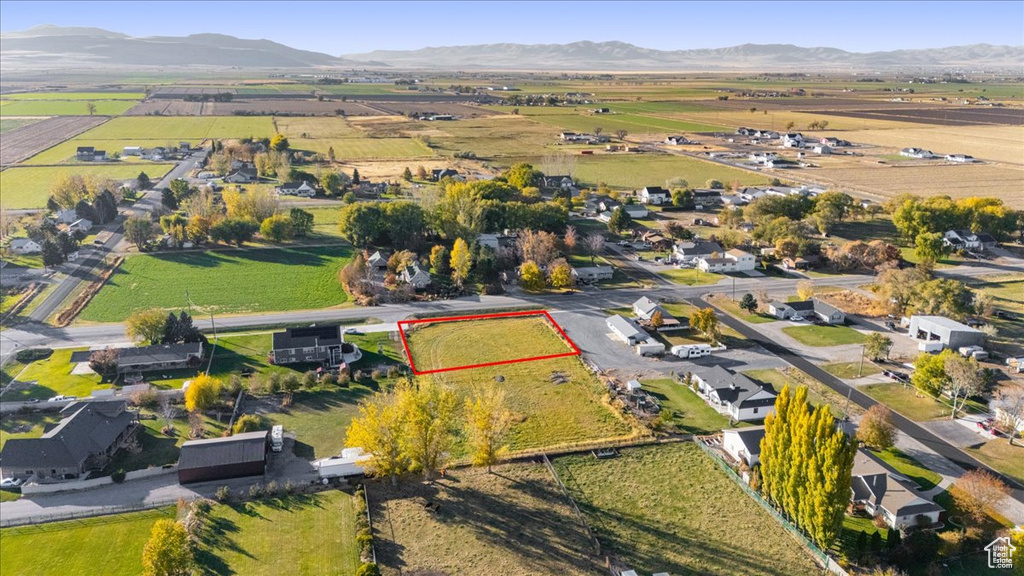 Bird's eye view with a mountain view