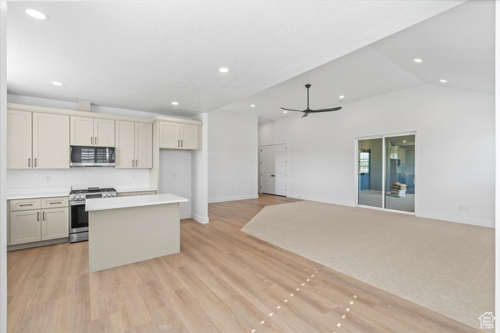 Photo 33 for MLS #2044555 at 6081 W Parkway #GALLO