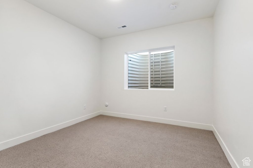 Spare room with carpet