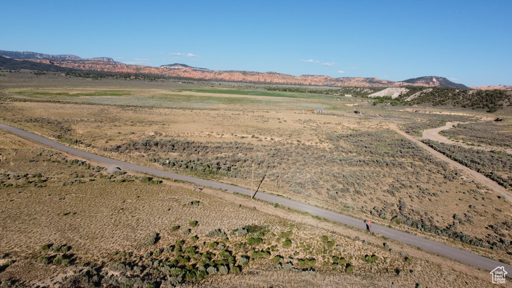 2117 E CASTO RD Panguitch, UT 84759