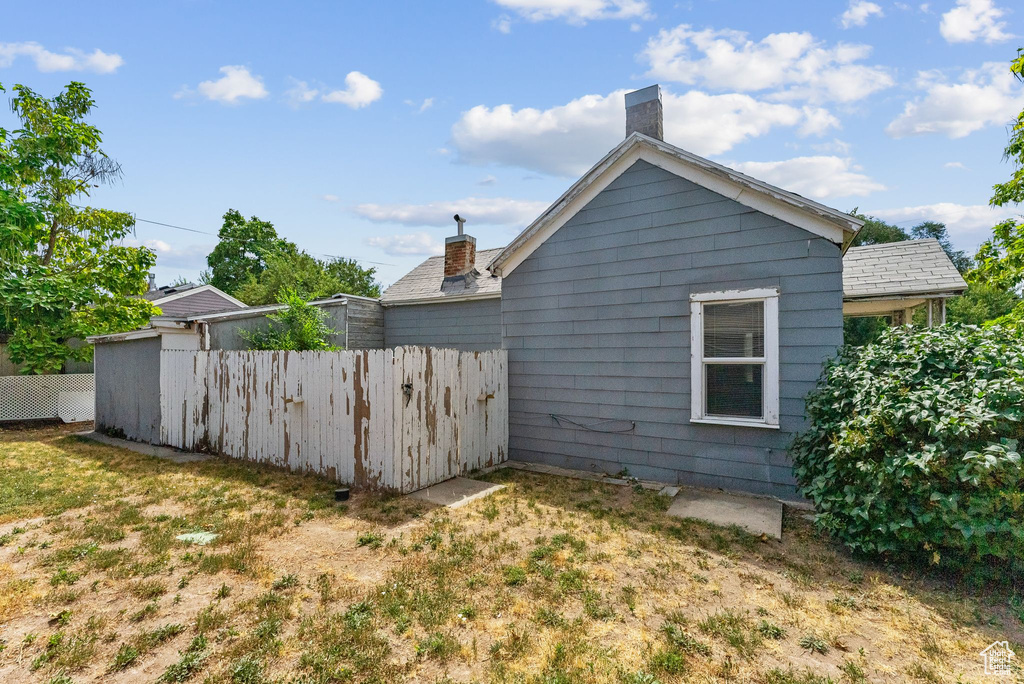 View of side of property